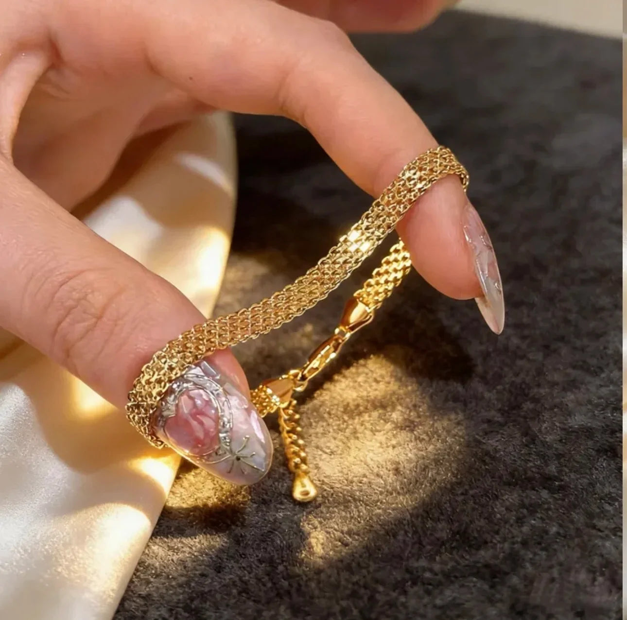Sweet Gold Chain Bracelet