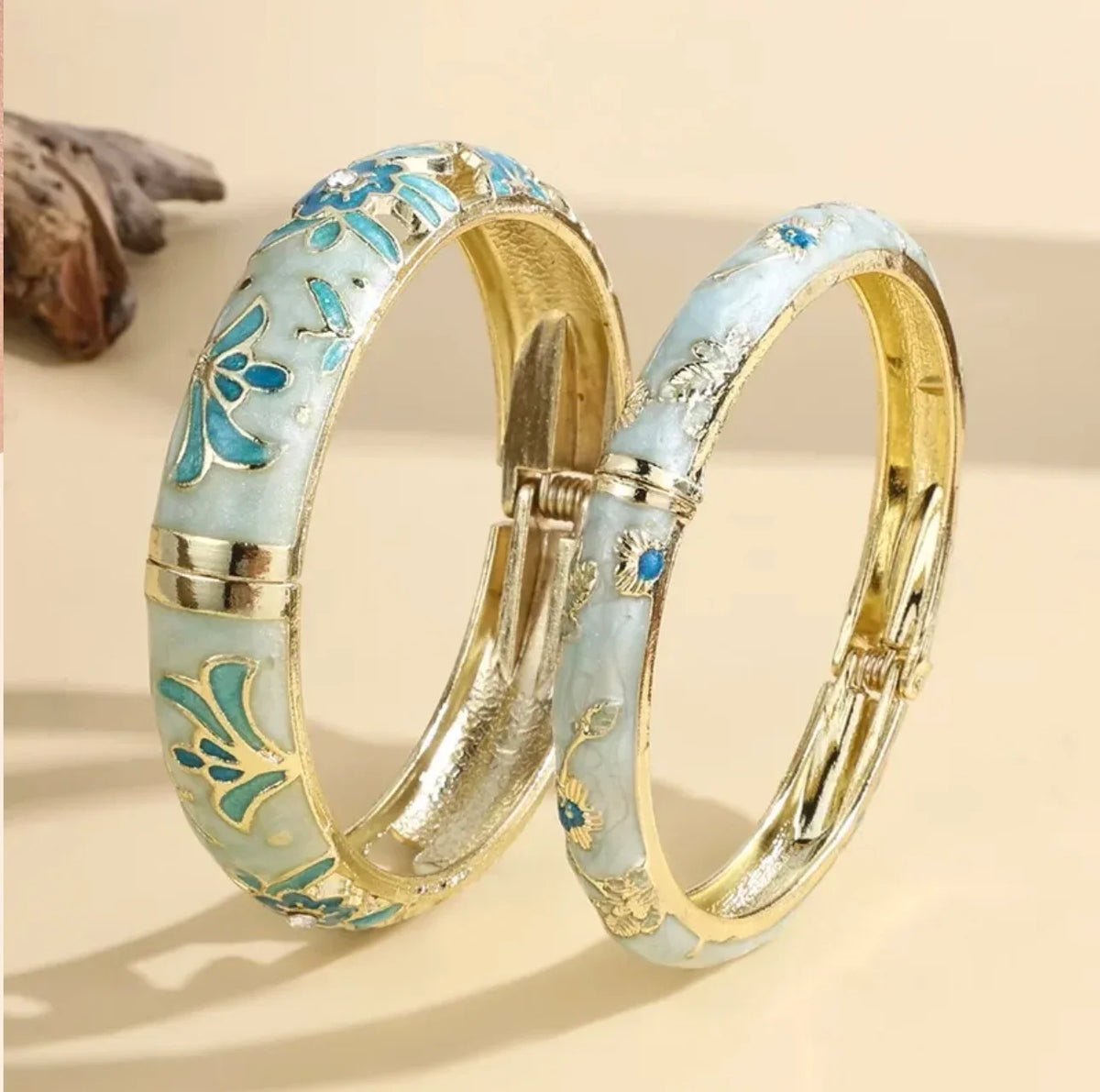 Floral Cloisonné Bangle