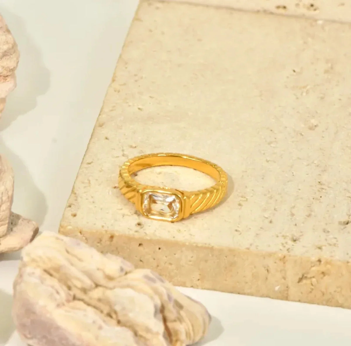 Roman Luxe Zircon Ring