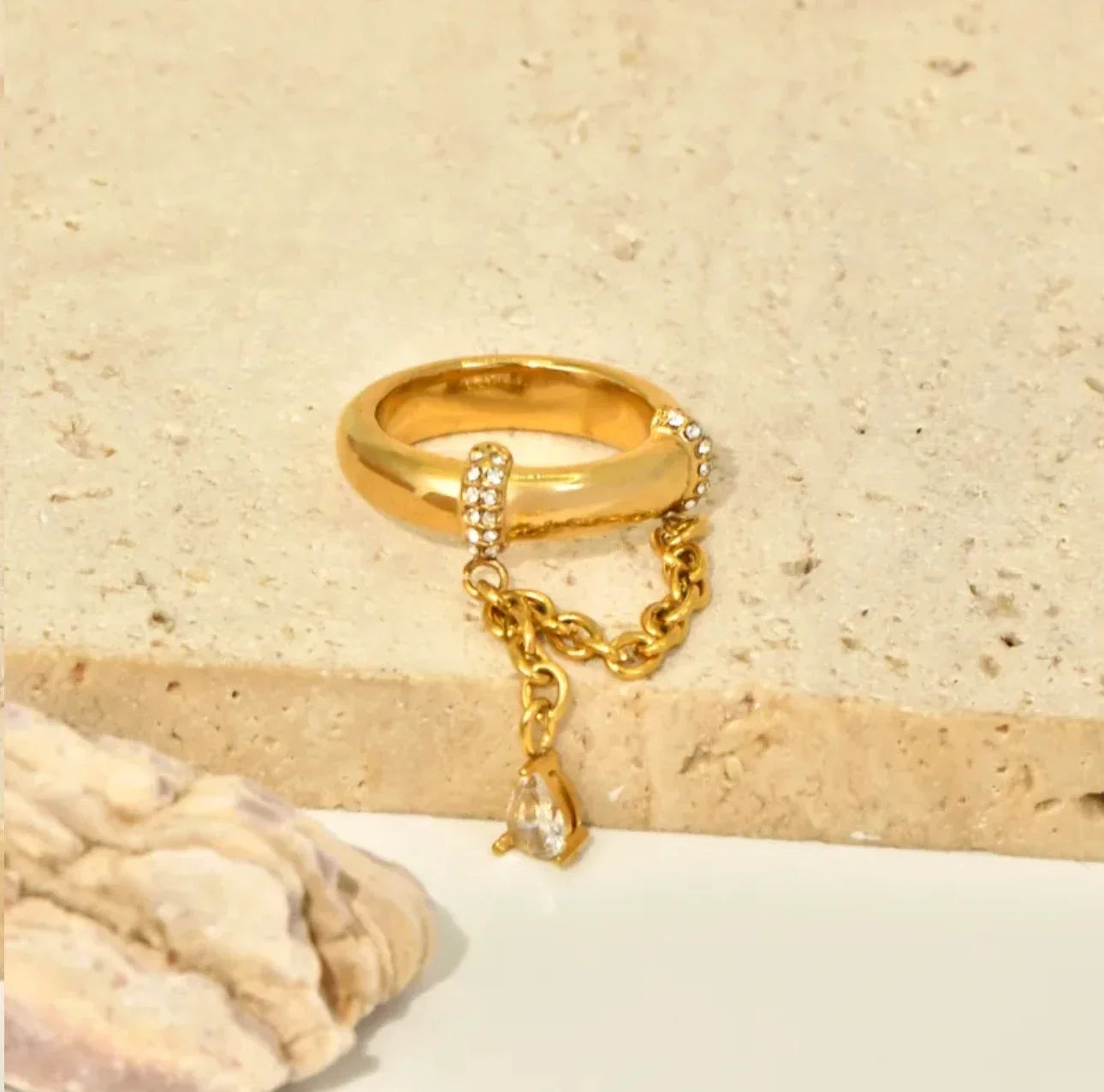 Roman Luxe Zircon Ring