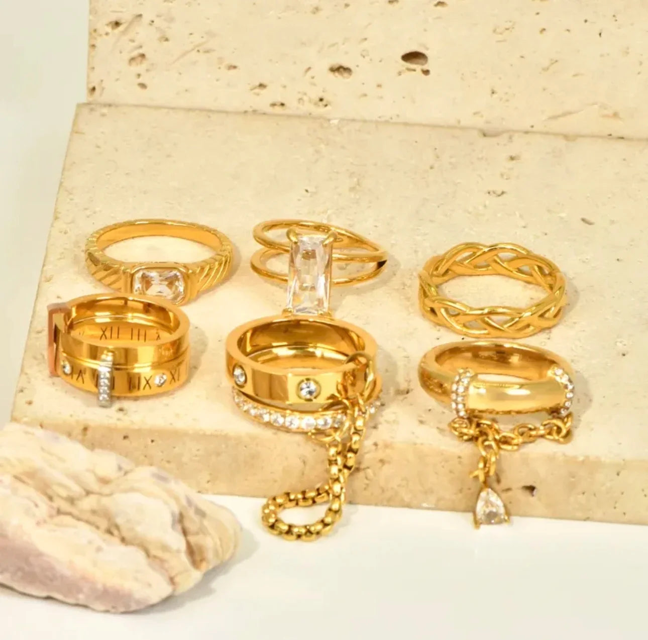Roman Luxe Zircon Ring